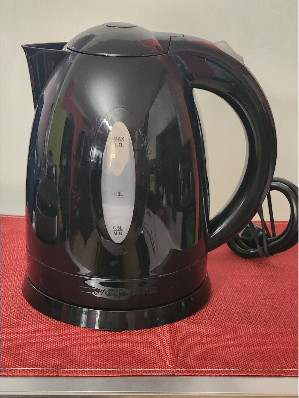 Ovente Electric Kettle 1.7L Black KP72B